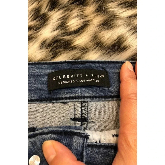 Celebrity Pink Girl/Women Denim Mini Skirt Size 5/27 Pockets - Picture 5 of 5